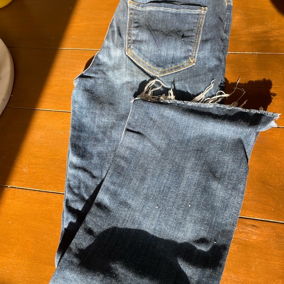 MOTHER High-Rise Cropped Jeans - Picture 2 of 5